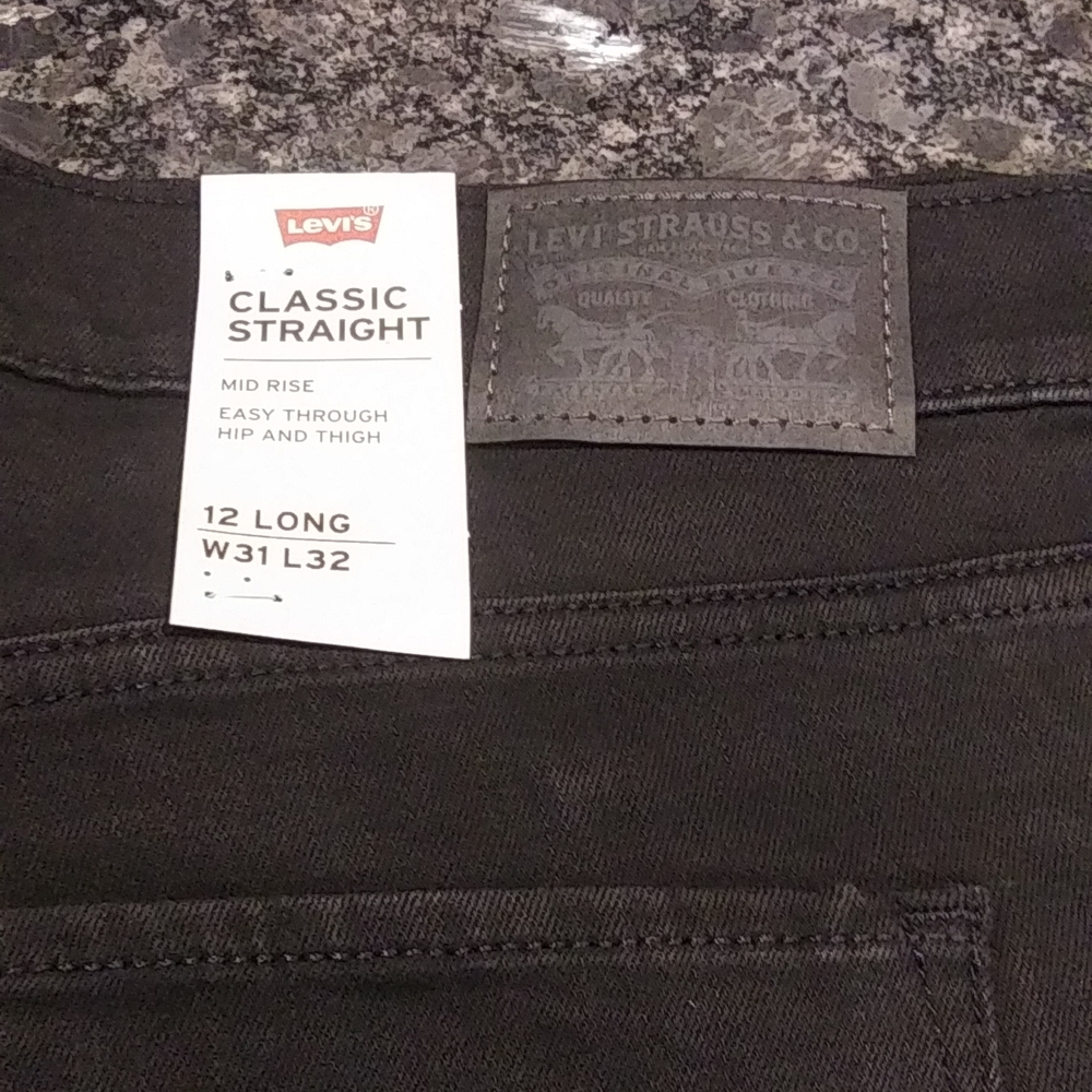 Jeans